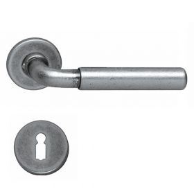 Intersteel Palma 0021.318616 deurkruk op rozet met sleutelgat